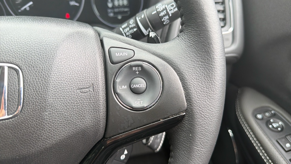 Honda HR-V 1.5 i-VTEC SE CVT 5dr Petrol Hatchback - Image 23