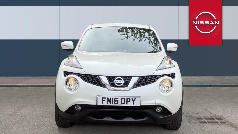 Nissan Juke 1.2 DiG-T N-Connecta 5dr Petrol Hatchback - Image 3