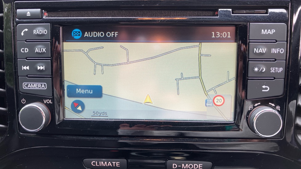 Nissan Juke 1.2 DiG-T N-Connecta 5dr Petrol Hatchback - Image 12