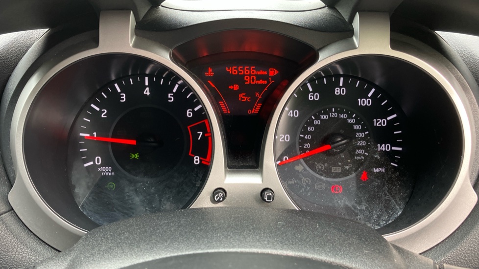 Nissan Juke 1.2 DiG-T N-Connecta 5dr Petrol Hatchback - Image 18