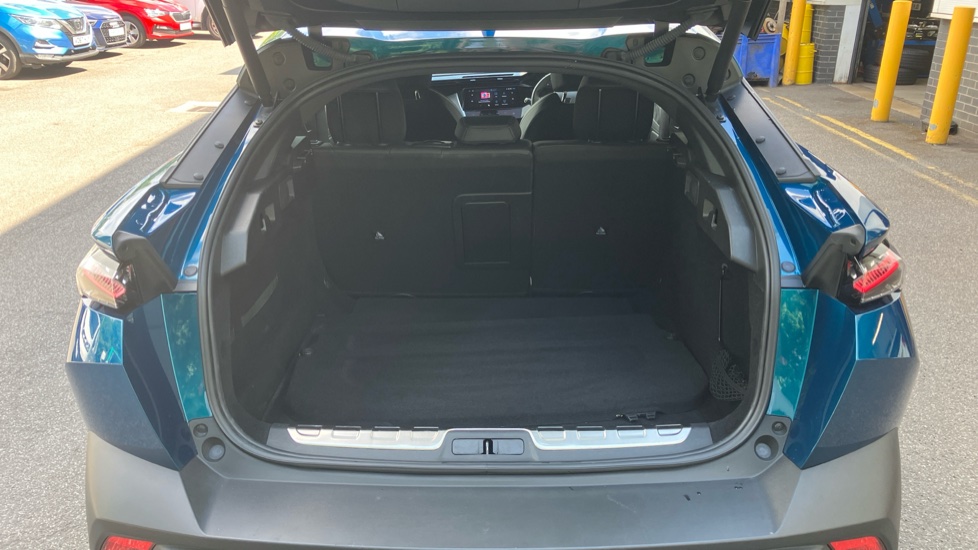 Peugeot 408 1.2 PureTech GT 5dr EAT8 Petrol Hatchback - Image 4