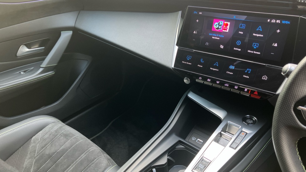 Peugeot 408 1.2 PureTech GT 5dr EAT8 Petrol Hatchback - Image 14