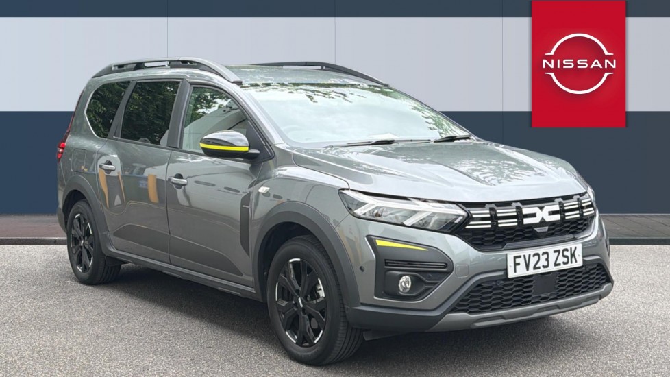 Dacia Jogger 1.6 HEV Extreme SE 5dr Auto Hybrid Estate - Image 1