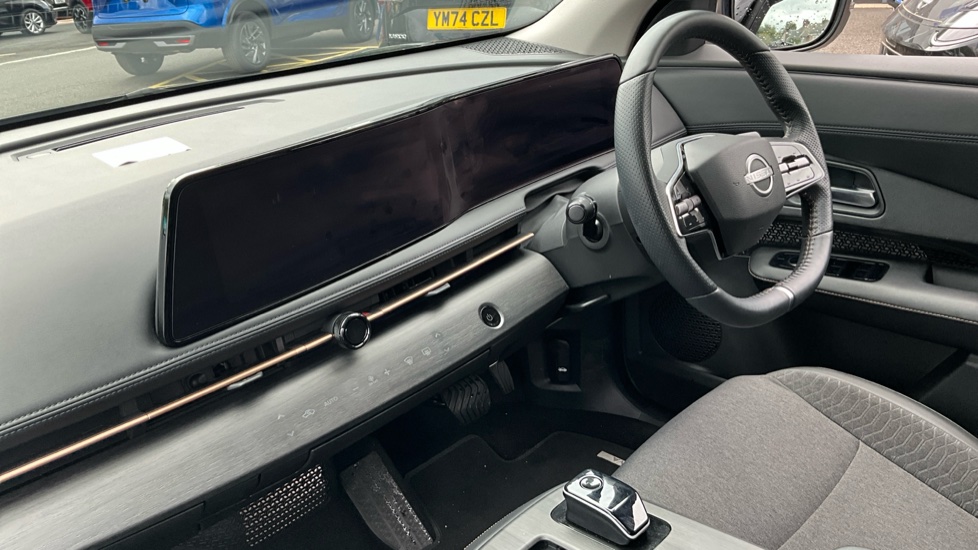 Nissan ARIYA 160kW Advance 63kWh 22kWCh 5dr Auto Electric Hatchback - Image 9