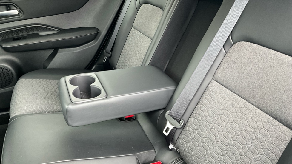 Nissan ARIYA 160kW Advance 63kWh 22kWCh 5dr Auto Electric Hatchback - Image 23