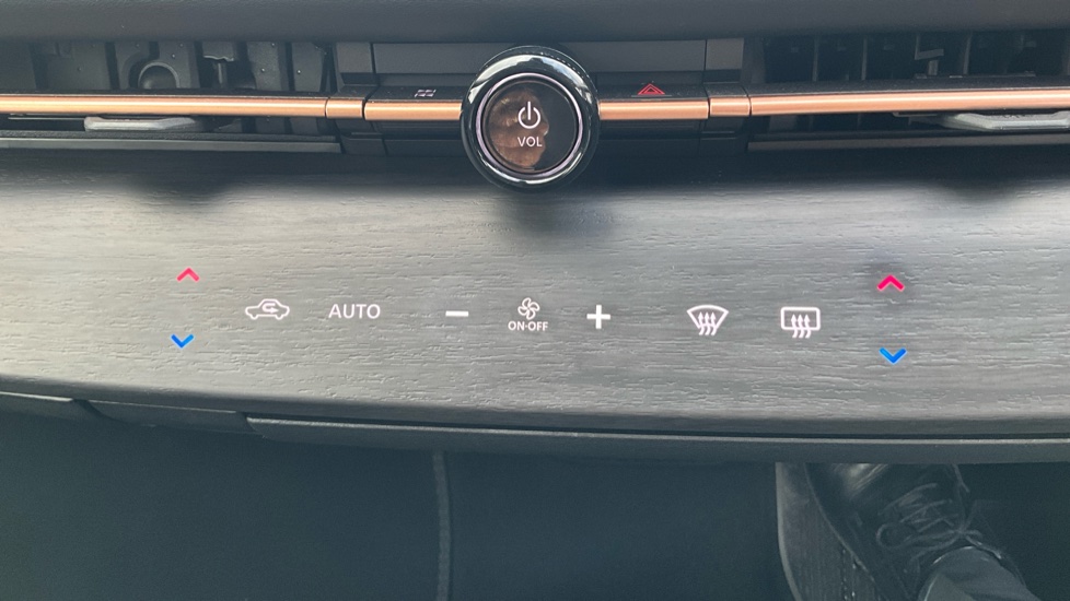 Nissan ARIYA 160kW Advance 63kWh 22kWCh 5dr Auto Electric Hatchback - Image 37
