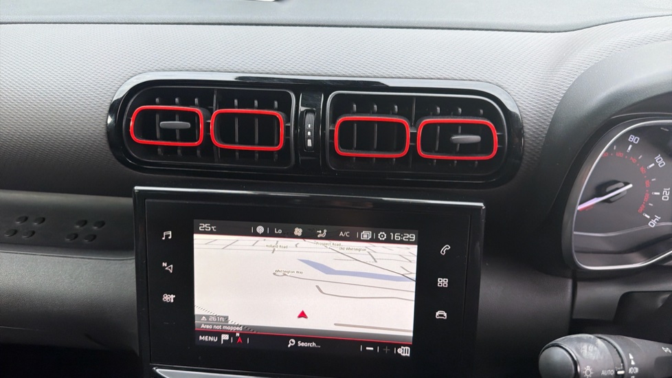 Citroen C3 Aircross 1.2 PureTech 110 Flair 5dr [6 speed] Petrol Hatchback - Image 33