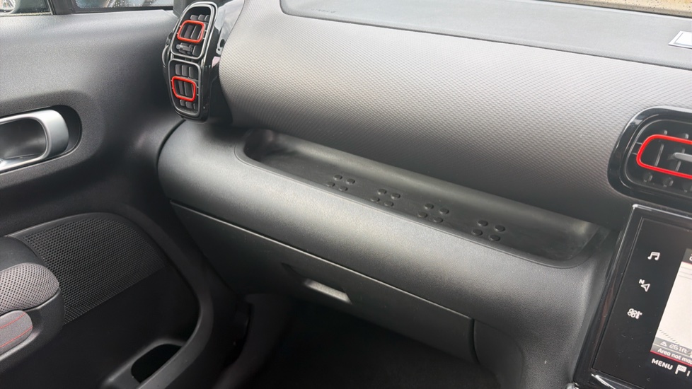 Citroen C3 Aircross 1.2 PureTech 110 Flair 5dr [6 speed] Petrol Hatchback - Image 34