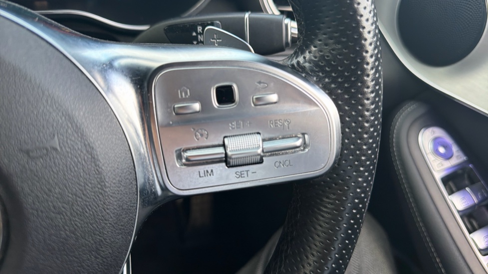 Mercedes-Benz GLC Coupe GLC 300d 4Matic AMG Line Premium 5dr 9G-Tronic Diesel Estate - Image 26