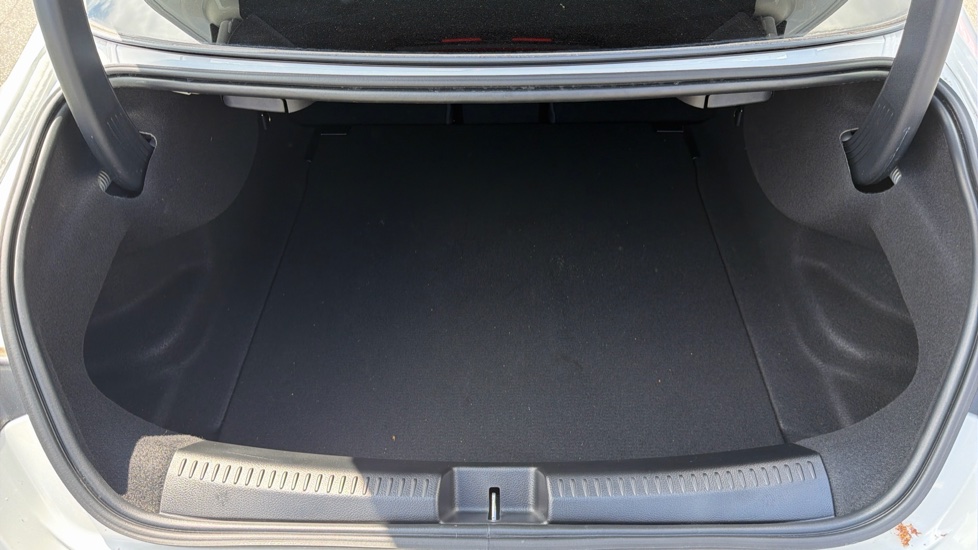 Mercedes-Benz CLA 220d AMG Line Executive 4dr Tip Auto Diesel Saloon - Image 4