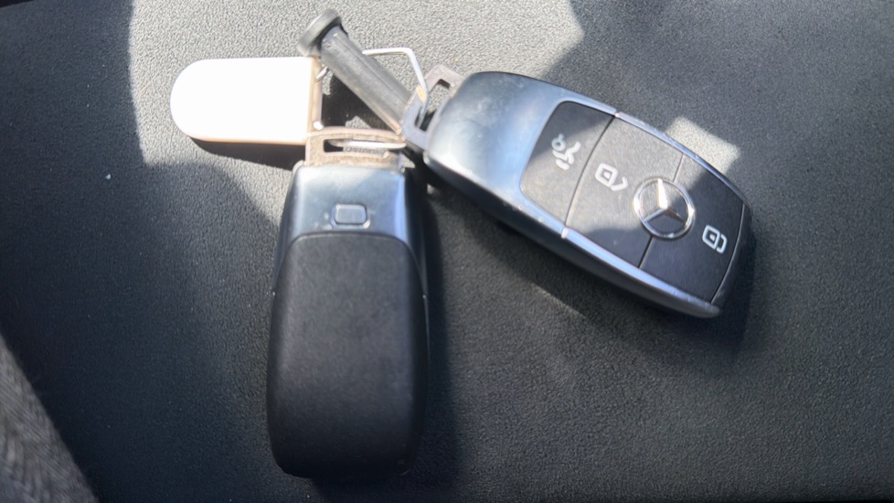 Mercedes-Benz CLA 220d AMG Line Executive 4dr Tip Auto Diesel Saloon - Image 20