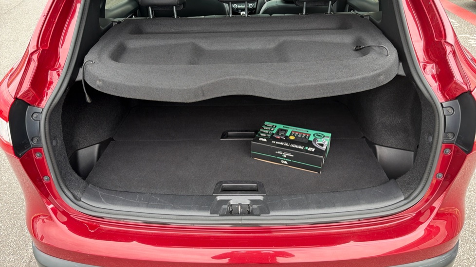 Nissan Qashqai 1.5 dCi Tekna 5dr Diesel Hatchback - Image 4