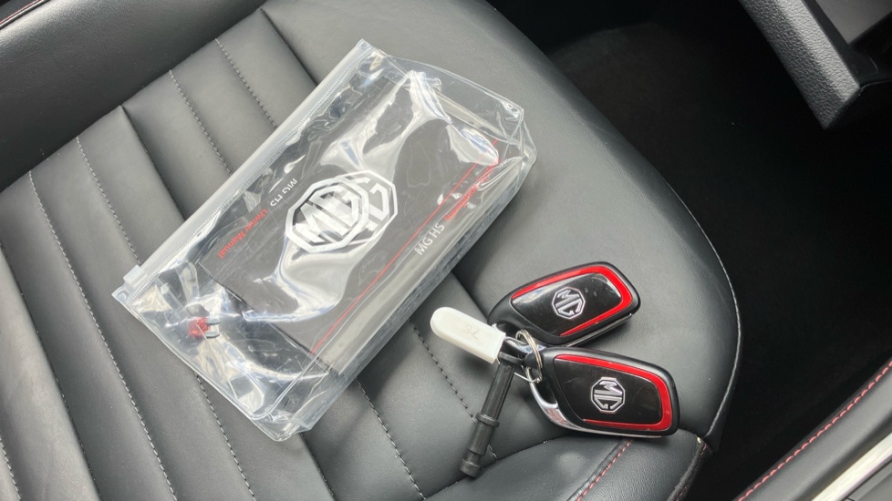 MG HS 1.5 T-GDI Trophy 5dr Petrol Hatchback - Image 19