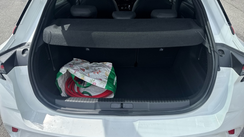 Vauxhall Mokka 100kW GS 50kWh 5dr Auto Electric Hatchback - Image 4