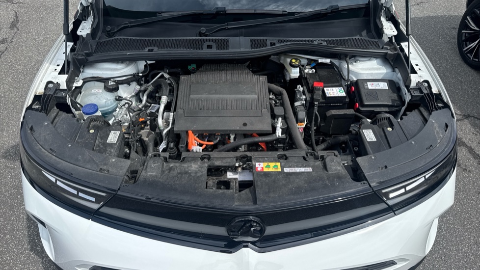 Vauxhall Mokka 100kW GS 50kWh 5dr Auto Electric Hatchback - Image 8