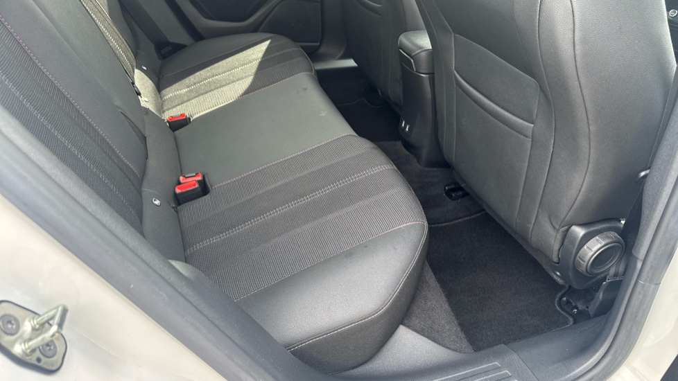 Vauxhall Mokka 100kW GS 50kWh 5dr Auto Electric Hatchback - Image 16