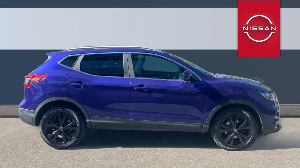 Nissan Qashqai 1.2 DiG-T N-Connecta 5dr Xtronic Petrol Hatchback - Image 5