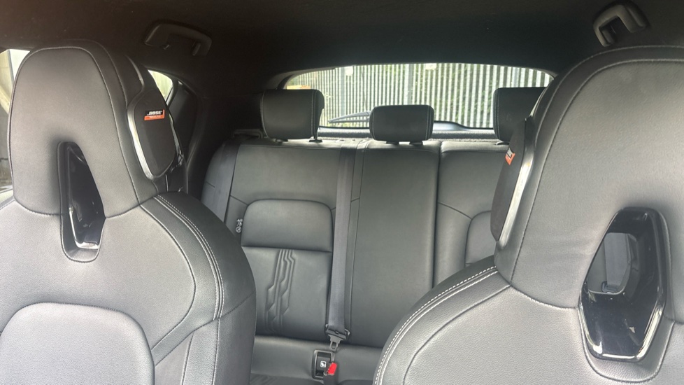 Nissan Juke 1.0 DiG-T 114 Tekna 5dr DCT Petrol Hatchback - Image 15