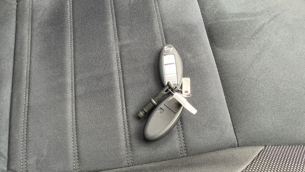 Nissan Juke 1.6 [112] Bose Personal Edition 5dr Petrol Hatchback - Image 20