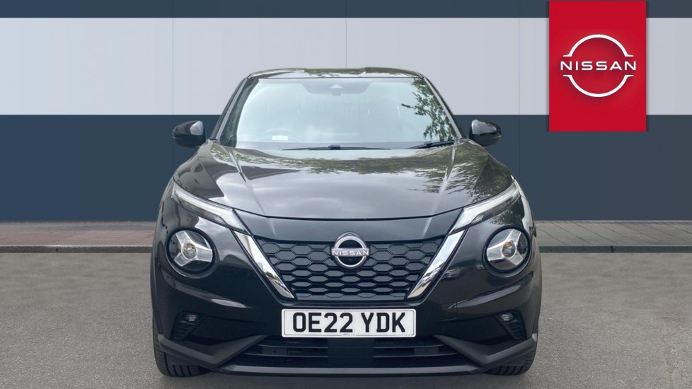 Nissan Juke 1.6 Hybrid Tekna 5dr Auto Hybrid Hatchback - Image 3