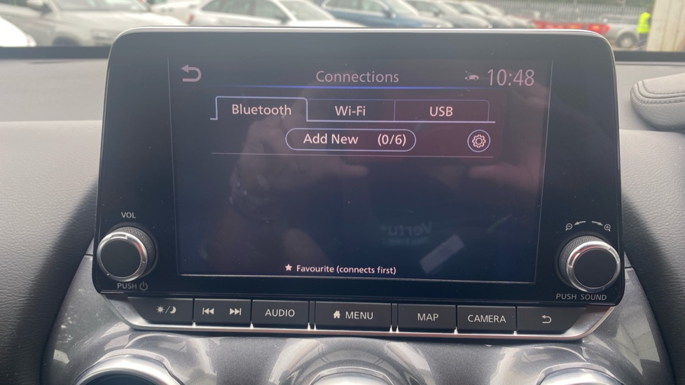 Nissan Juke 1.6 Hybrid Tekna 5dr Auto Hybrid Hatchback - Image 28