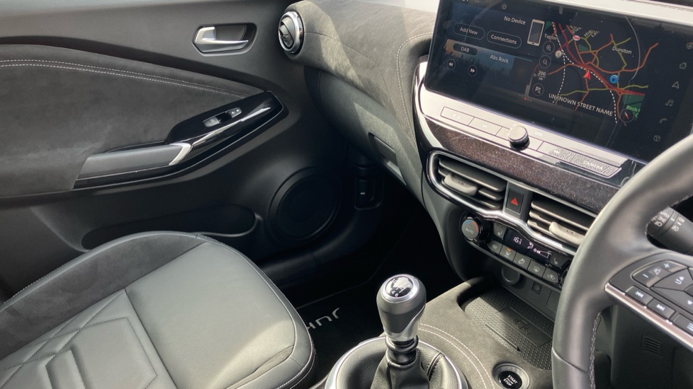 Nissan Juke 1.0 DiG-T Tekna+ 5dr Petrol Hatchback - Image 14