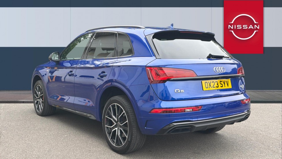 Audi Q5 40 TDI Quattro Edition 1 5dr S Tronic Diesel Estate - Image 2