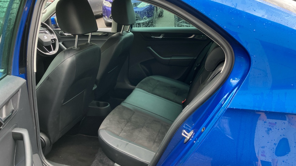 SEAT Toledo 1.0 TSI 110 Xcellence [EZ] 5dr Petrol Hatchback - Image 16