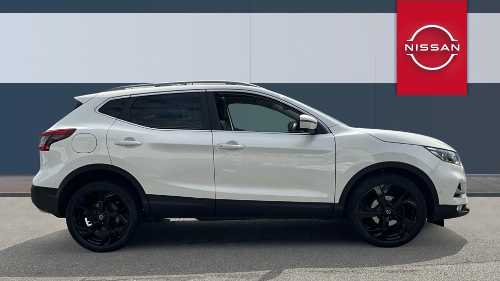 Nissan Qashqai 1.5 dCi 115 Tekna 5dr DCT Diesel Hatchback - Image 5