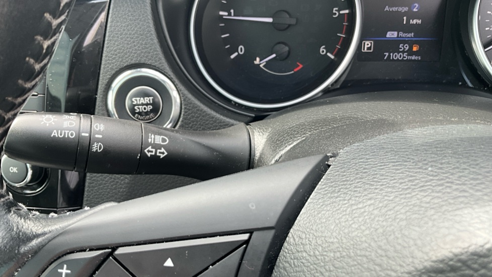 Nissan Qashqai 1.5 dCi 115 Tekna 5dr DCT Diesel Hatchback - Image 40