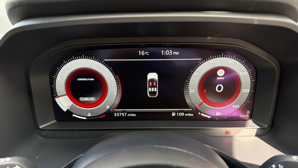 Nissan Qashqai 1.3 DiG-T MH N-Connecta 5dr Petrol Hatchback - Image 18