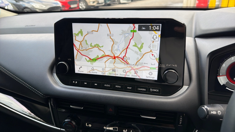 Nissan Qashqai 1.3 DiG-T MH N-Connecta 5dr Petrol Hatchback - Image 28