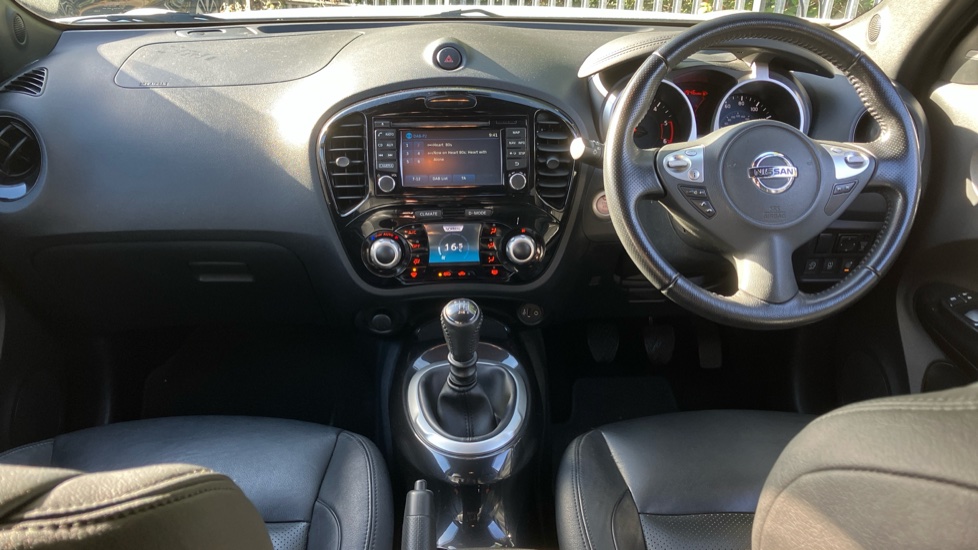 Nissan Juke 1.5 dCi Tekna 5dr Diesel Hatchback - Image 10