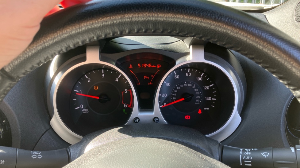 Nissan Juke 1.5 dCi Tekna 5dr Diesel Hatchback - Image 18
