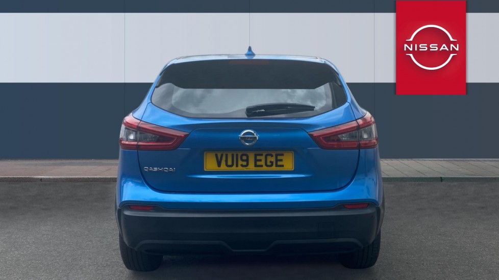 Nissan Qashqai 1.3 DiG-T Acenta Premium 5dr Petrol Hatchback - Image 6