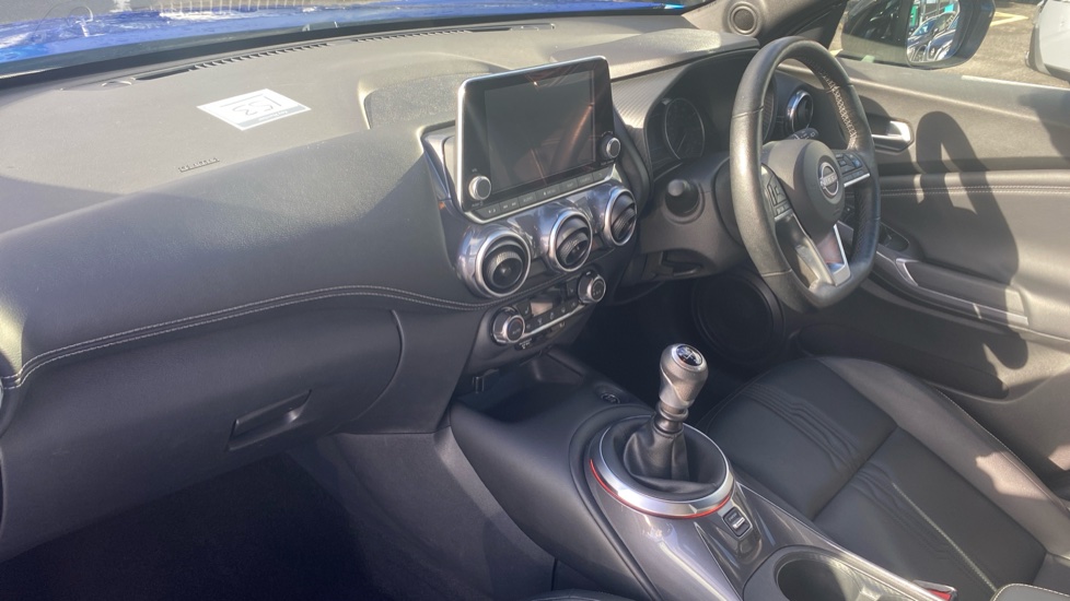 Nissan Juke 1.0 DiG-T 114 Tekna 5dr Petrol Hatchback - Image 9