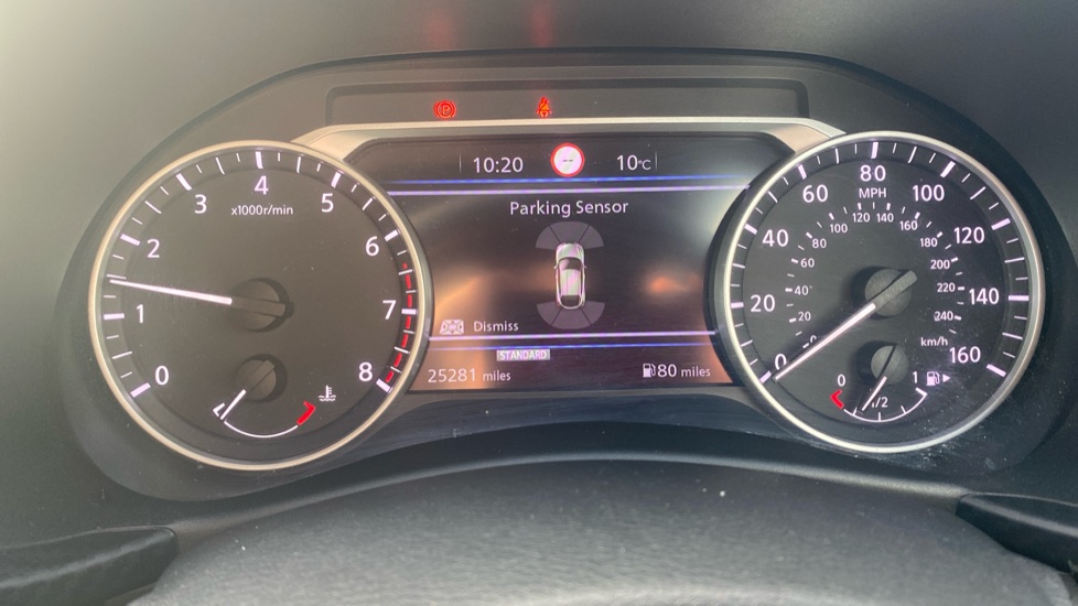 Nissan Juke 1.0 DiG-T 114 Tekna 5dr Petrol Hatchback - Image 26