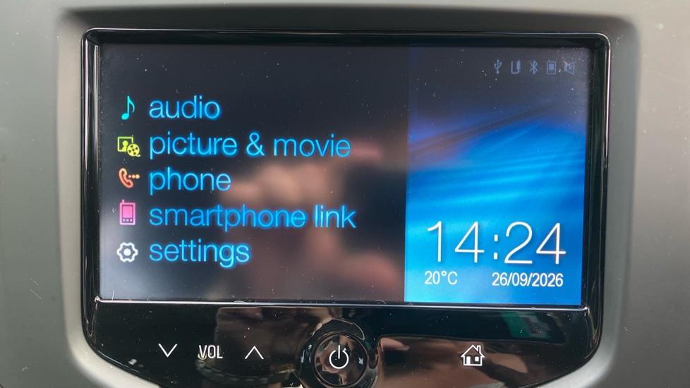 Chevrolet Trax 1.6 LT 5dr Petrol Hatchback - Image 12