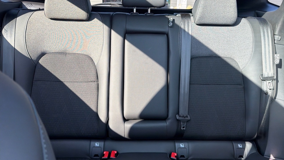 Nissan Qashqai 1.3 DiG-T MH N-Connecta 5dr Petrol Hatchback - Image 15