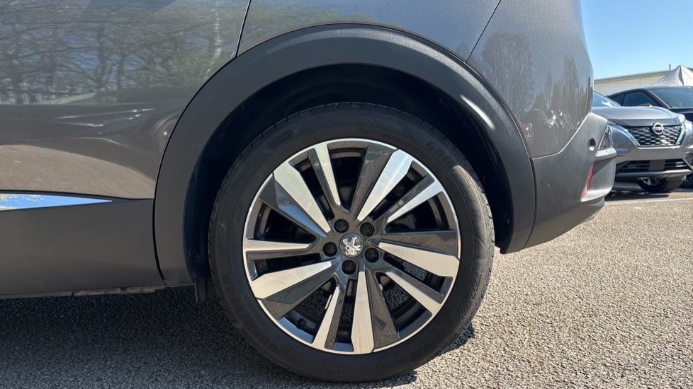 Peugeot 3008 1.5 BlueHDi GT Line Premium 5dr Diesel Estate - Image 7