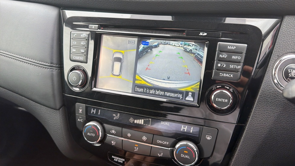 Nissan X-Trail 1.6 dCi N-Connecta 5dr Diesel Station Wagon - Image 28