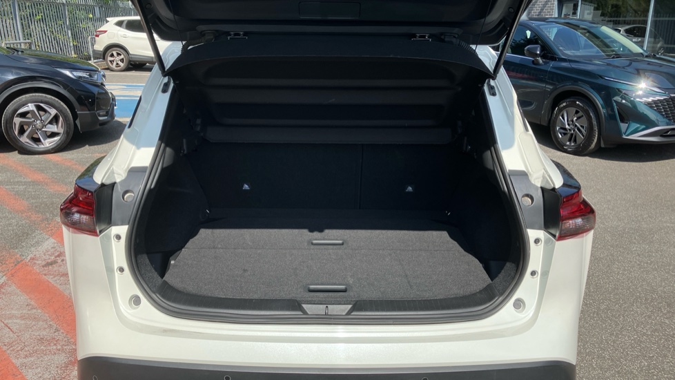 Nissan Qashqai 1.5 E-Power N-Connecta 5dr Auto Hybrid Hatchback - Image 4