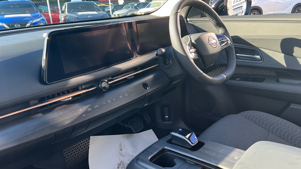 Nissan ARIYA 160kW Shiro 63kWh 5dr Auto Electric Hatchback - Image 9