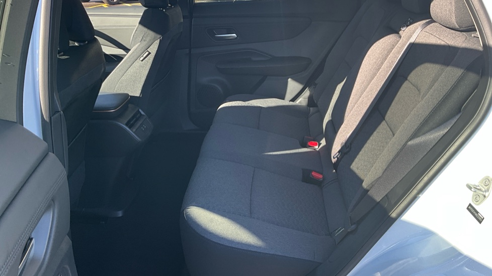 Nissan ARIYA 160kW Shiro 63kWh 5dr Auto Electric Hatchback - Image 16