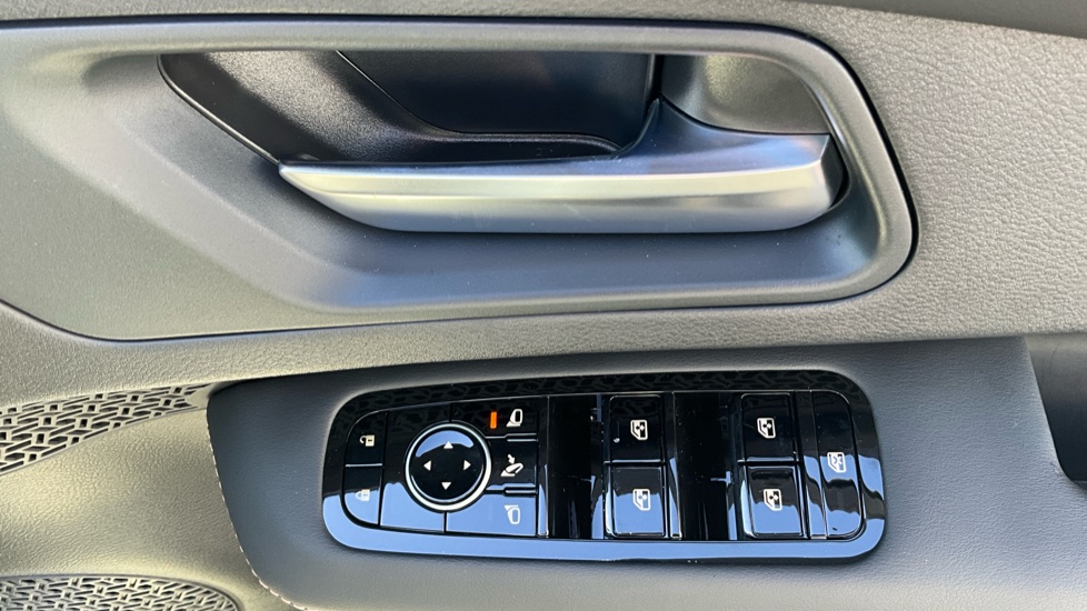 Nissan ARIYA 160kW Shiro 63kWh 5dr Auto Electric Hatchback - Image 29