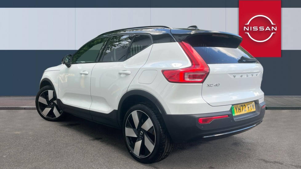 Volvo XC40 170kW Recharge Ultimate 69kWh 5dr Auto Electric Estate - Image 2