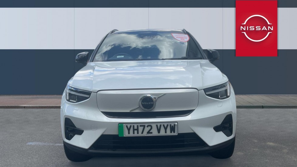 Volvo XC40 170kW Recharge Ultimate 69kWh 5dr Auto Electric Estate - Image 3