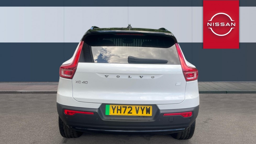 Volvo XC40 170kW Recharge Ultimate 69kWh 5dr Auto Electric Estate - Image 6