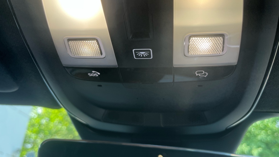 Volvo XC40 170kW Recharge Ultimate 69kWh 5dr Auto Electric Estate - Image 36