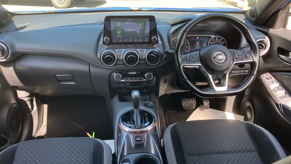 Nissan Juke 1.0 DiG-T N-Connecta 5dr DCT Petrol Hatchback - Image 10
